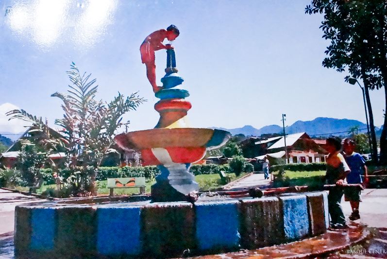 historia de Mindo, parque central